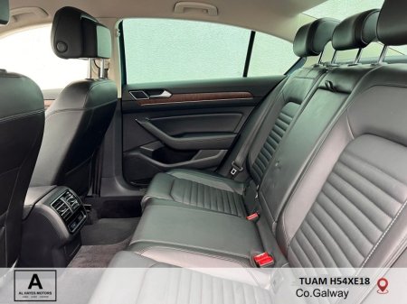 2017 Volkswagen Passat - photo 19