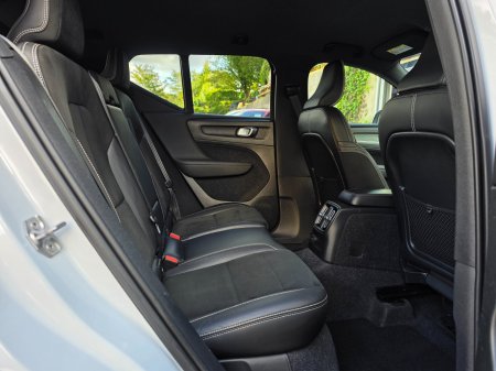 2020 Volvo XC40 - photo 14