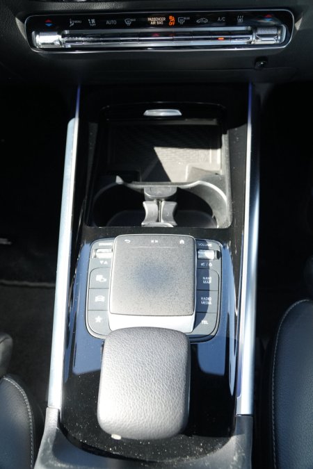 2021 Mercedes-Benz EQA - photo 14