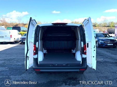 2026 Mercedes-Benz Vito - photo 9