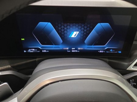 2026 BMW 3-Series - photo 9