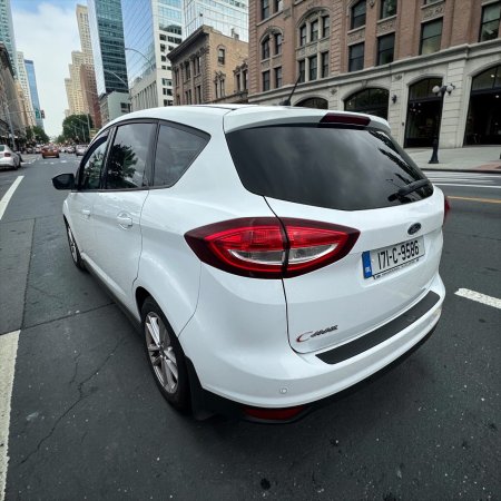 2017 Ford C-Max - photo 2