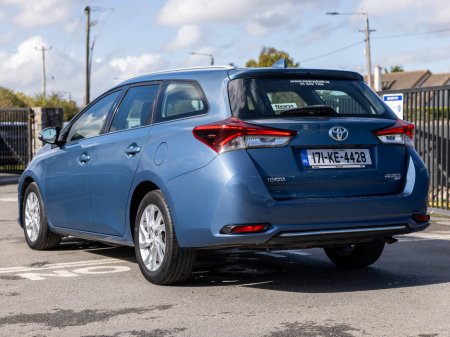 2017 Toyota Auris - photo 6