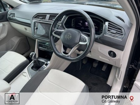 2022 Volkswagen Tiguan - photo 7