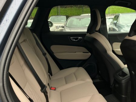 2026 Volvo XC60 - photo 7