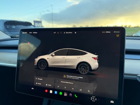 2023 Tesla Model Y - photo 28