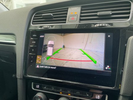 2020 Volkswagen Golf - photo 17