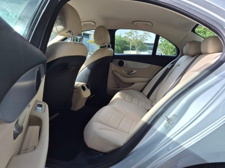 2016 Mercedes-Benz C-Class - photo 16