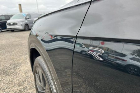 2026 Volkswagen Touareg - photo 40