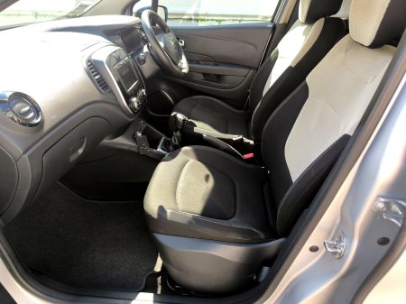 2019 Renault Captur - photo 12