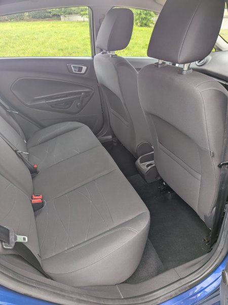 2017 Ford Fiesta - photo 19