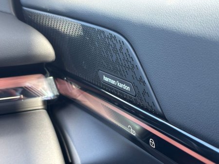 2025 BMW i5 - photo 18
