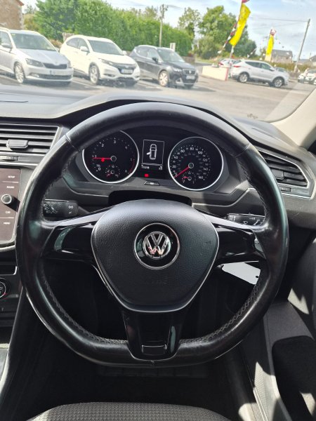2018 Volkswagen Tiguan - photo 15