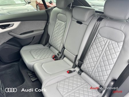 2025 Audi Q8 - photo 13