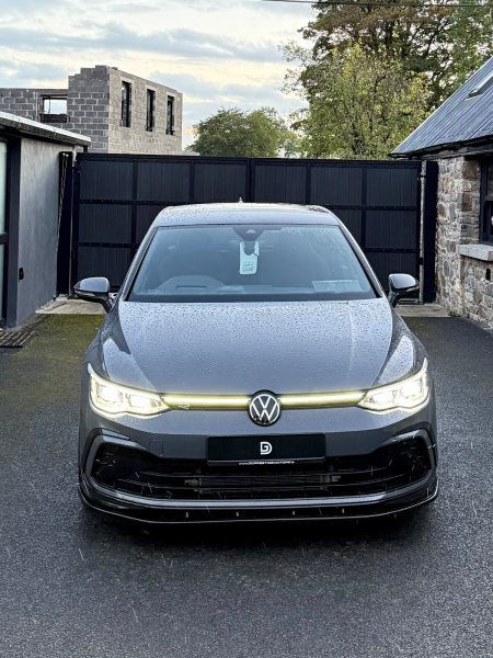 2023 Volkswagen Golf - photo 2