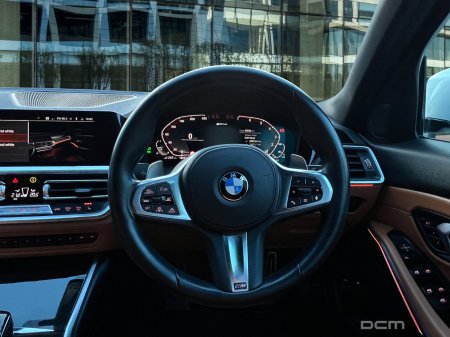 2021 BMW 3-Series - photo 17