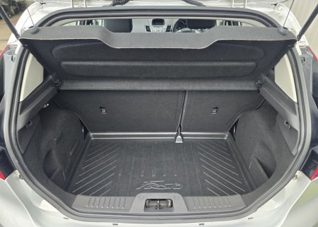 2015 Ford Fiesta - photo 22