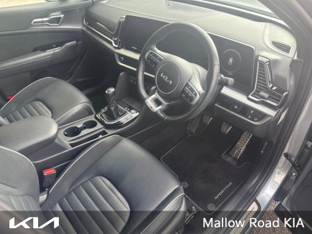 2025 Kia Sportage - photo 2