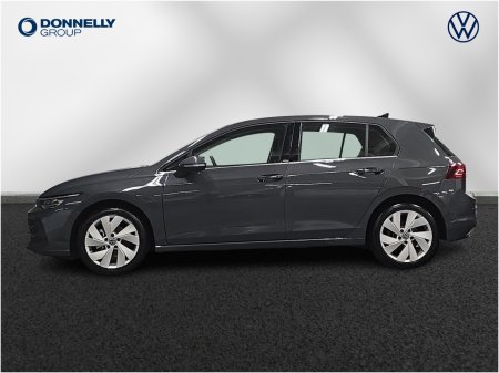 2025 Volkswagen Golf - photo 15