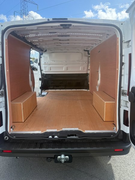 2026 Renault Trafic - photo 8