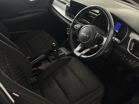 2023 Kia Rio - photo 13
