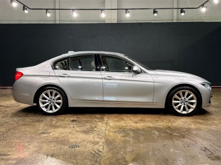 2016 BMW 3-Series - photo 2