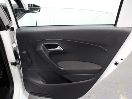 2017 Volkswagen Polo - photo 24
