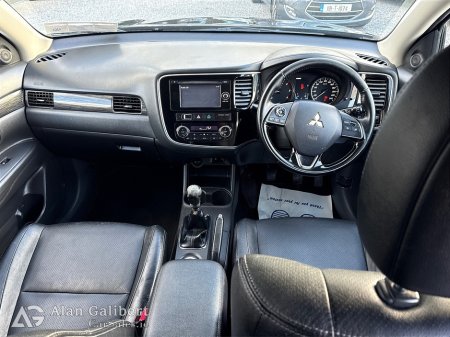 2016 Mitsubishi Outlander - photo 11