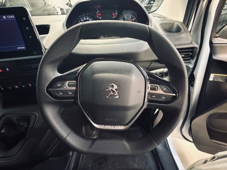 2023 Peugeot Partner - photo 18