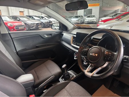 2023 Kia Stonic - photo 8