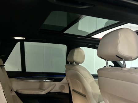 2018 BMW X5 - photo 30