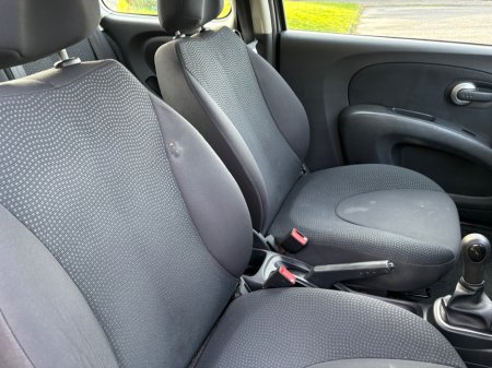 2010 Nissan Micra - photo 9