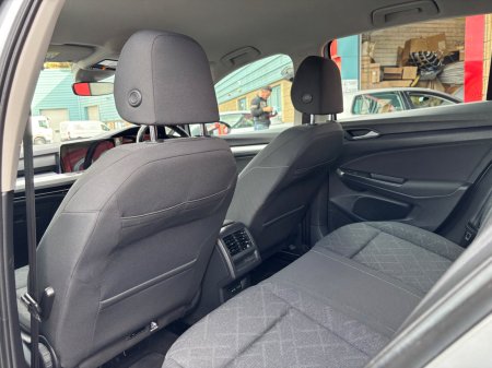 2021 Volkswagen Golf - photo 15