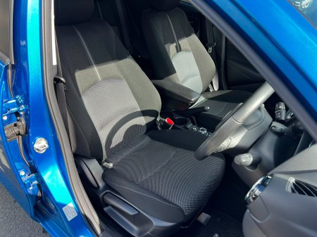 2016 Toyota Yaris - photo 14