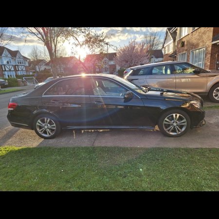 2014 Mercedes-Benz E Series 300 BLUETEC HYBRID AV AVANTGARDE 4DR A €14,000