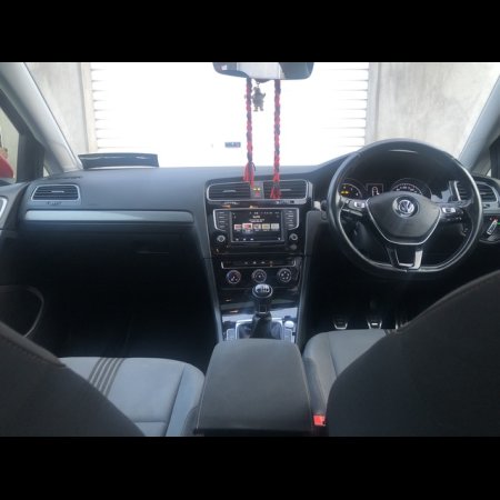 2017 Volkswagen Golf - thumbnail 12