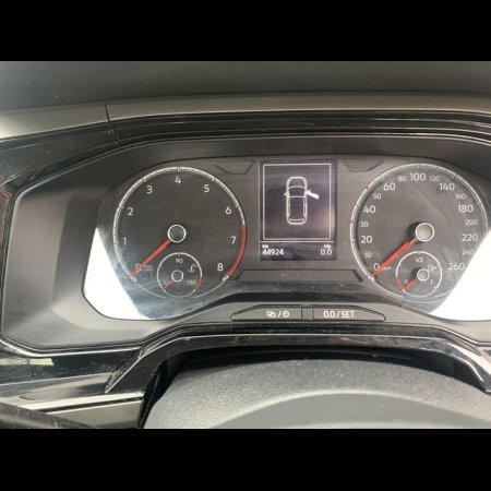 2018 Volkswagen Polo TRENDLINE 1.0 TSI MANUAL 5SPEED 95BHP 5DR €14,500 thumbnail