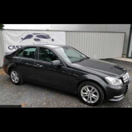 2012 Mercedes-Benz C220 C SERIES CDI BLUE EFFICIENCY EXECUTIVE SE 4DR €12,000