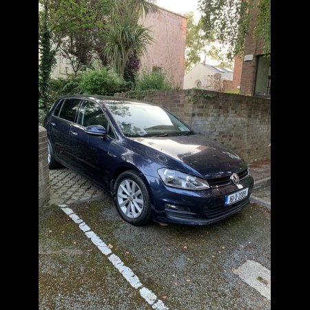 2016 Volkswagen Golf LOUNGE 1.6 TDI MANUAL 5SPEED 110 5DR €14,000 thumbnail