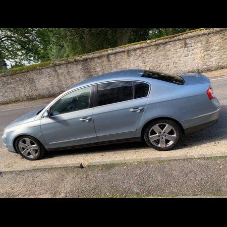 2010 Volkswagen Passat COMFORTLINE BLUEMOTION 1.6 TDI MANUAL 5SPEED 105BHP 4DR €3,300 thumbnail