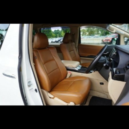 2014 Toyota Vellfire HYBRID 2.4X E-4WD 5DR AUTO €24,300 thumbnail