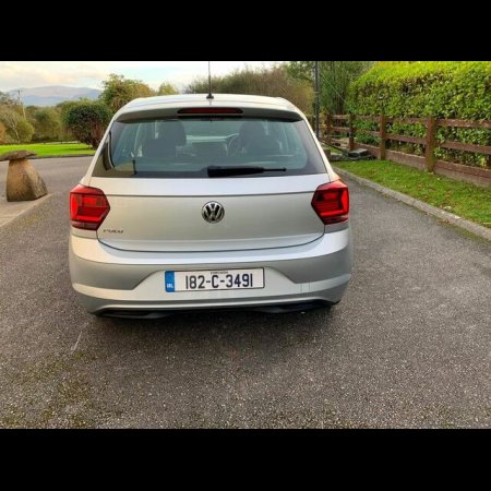 2018 Volkswagen Polo TRENDLINE 1.0 MANUAL 5SPEED 65HP 5DR €6,200 thumbnail