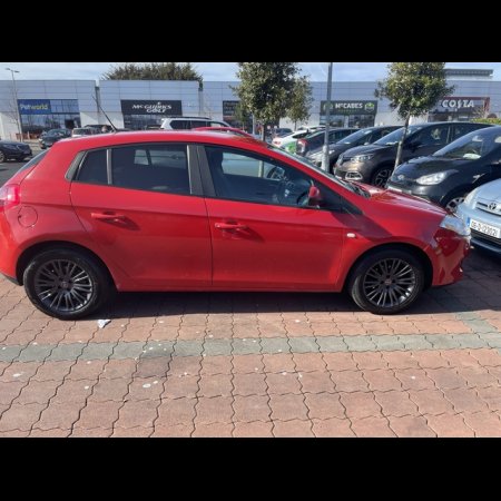 2009 Fiat Bravo 1.4 16V 90 DYNAMICS €1,800 thumbnail