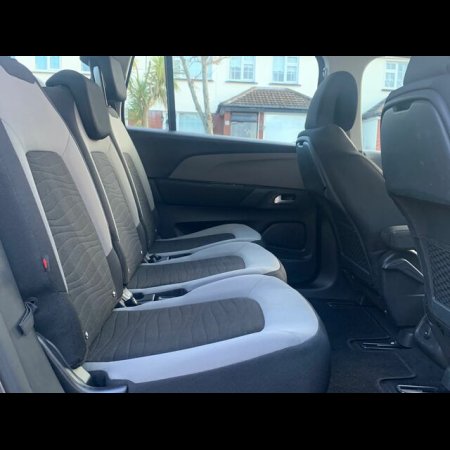 2015 Citroen Grand C4 Picasso 1.6 BLUE HDI 1 120 VTR+ 5DR €14,500 thumbnail