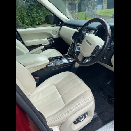 2017 Land Rover Range Rover Vogue SE SDV8 AUTO €52,500 thumbnail