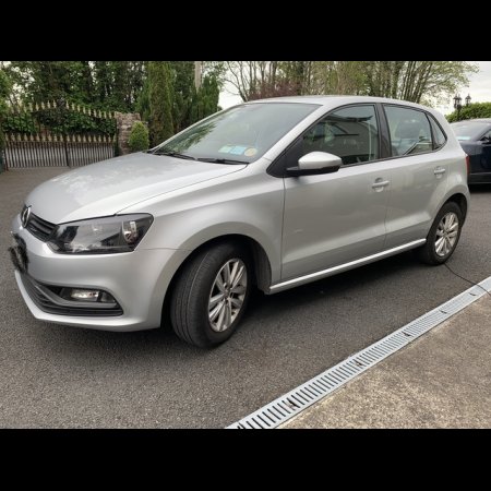 2017 Volkswagen Polo TRENDLINE 1.0 60HP MANUAL 5SPEED 5DR €11,000 thumbnail