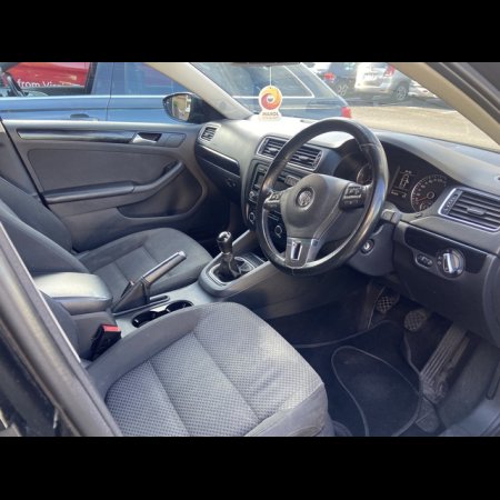 2014 Volkswagen Jetta COMFORTLINE 1.6 TDI MANUAL 5SPEED 105HP 4DR €8,750 thumbnail