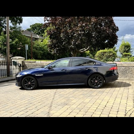 2017 Jaguar Xf 2.0 D R-SPORT 180PS 4DR AUTO LOW MILEAGE €33,500 thumbnail