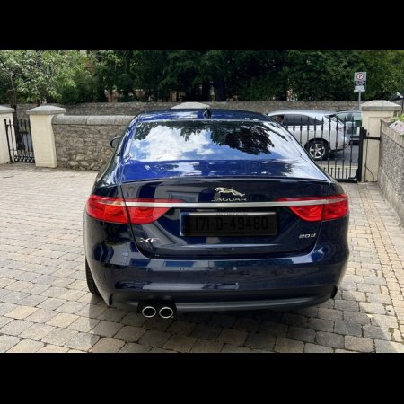 2017 Jaguar Xf 2.0 D R-SPORT 180PS 4DR AUTO LOW MILEAGE €33,500 thumbnail