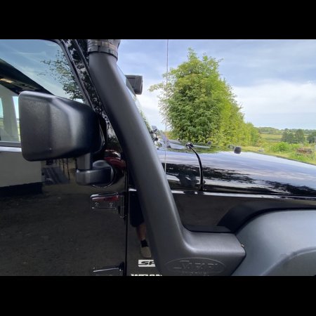 2017 Chrysler Wrangler - thumbnail 8